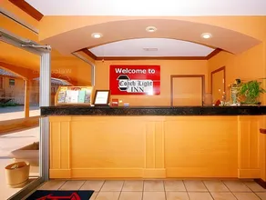 Coach Light Inn - Image 4