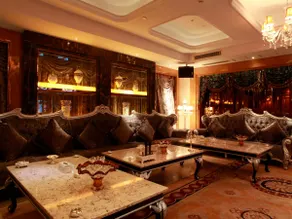 Dongyang Narada Grand Hotel - Image 2