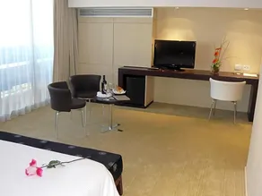 Hotel Urbano Posadas - Image 2