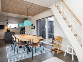 10 person holiday home in Harbo re By Traum - Image 3