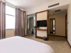 Ruijia Fashion Hotel (Bayi Road Branch) - Image 2