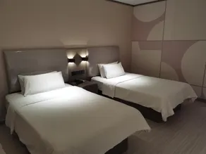 Hanting Hotel Shouguang Shengcheng Dong Street - Image 5
