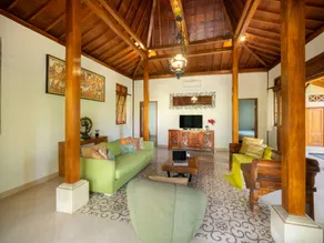 Tiis Garden Puri Villas - Image 2
