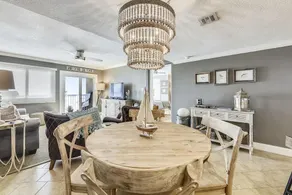 Stunning condo in Pinnacle Port, Panama City Beach - Image 3