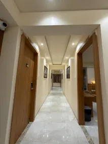 Hotel Manjula Inn - Image 4