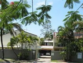 Le Court Villas - Image 4