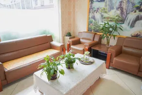 Haibo Esports Boutique Hotel (Xiaoting Central Market Branch) - Image 3