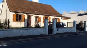 Etablissement commun avec chambre privé tranquille avec jardin a 10 min a pied de la gare de Fleury-les-Aubrais et 2 min d Orléans - Image 3