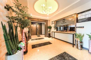 AU Hotel - Image 4