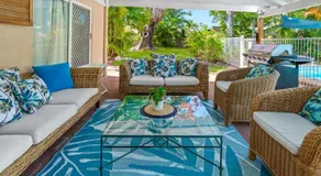 Trinity Beach Family Getaway 4BR, Sleeps 10 - Pool - Image 5