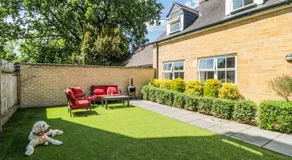 The Coach House - Image 5