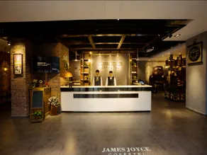 James Joyce Coffetel Shanghai Jiading New Town Branch - Image 4
