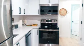 Ebenz Apartment - Image 4