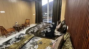 Glampfire Hotel and Cafe - Image 2