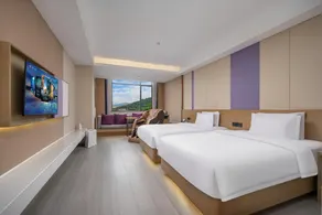InterContinental Hotel Yuntian (Guangfeng Bus Terminal Branch) - Image 2