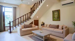 Mansaayan Villas by Aurella Hospitality-3BHK Luxury Valley View Villa in Kasauli with Private Pool, Treehouse & 70 inches Smart TV Bar Lounge - Image 3