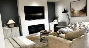 Holdsworth House Apartments - Image 2
