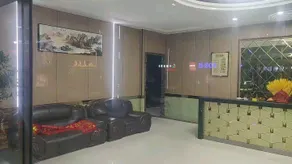 Hongqi Hotel - Image 3