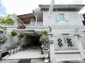 Ban Thungdang Housetel Bangkok - Image 5