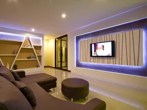 The Rice Hotel - Image 2