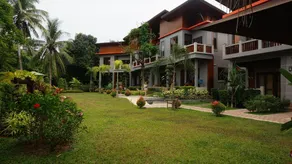 Lanta Intanin Resort - Image 3