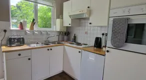 Molly Dishwasher Shepherds Hut - Image 3