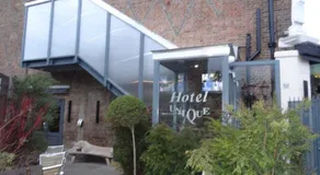 Hotel Unique - Image 5