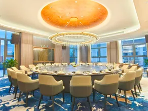 Vienna International Hotel Leshan High-speed Railway Station Jiaxing Road Food Street - Image 4