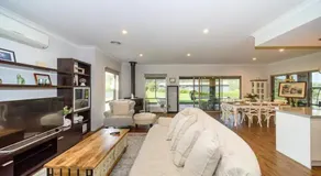 Family-Friendly Gorgeous Farm House TF1952 - Image 2