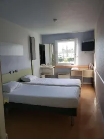 ibis budget Dommartin-lès-Cuiseaux - Image 5