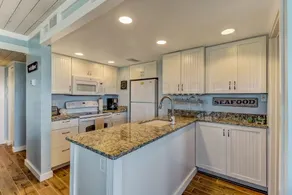 Condo w Salt Water Pool - Image 3