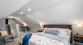 Expertly Designed Lake Erie Escape with Hot Tub - Image 3