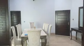 A fully furnished one kanal corner house with installed solar system hybrid and net metering near park with portable water suply - Image 5