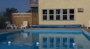 Bay Vista Motel - Image 5