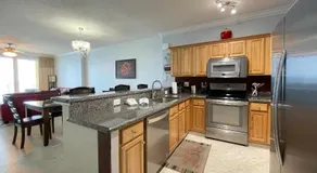 Tropic Winds 1701 Premium Corner Unit with 2 Parkings! FREE Beach Chairs Service! - Image 4