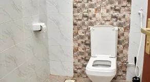 Deluxe Homes, Voi - Image 5