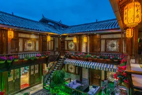 Floral·Lijiang Ancient Town and Road Inn - Image 3