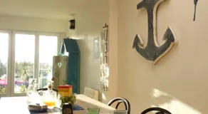 La Surprise - Image 5