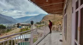 Katoch Apartments - Food & Stay - Image 5