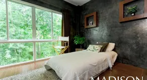 Madison Hotel - Image 2