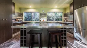 CELADON Holiday House - Image 3