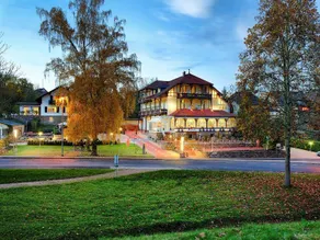 PARK VILLA zentral am Mittelrhein Zimmer&Apartments Self check in Aparthotel - Image 3