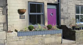 Grooms House - Image 2
