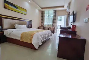 Orange Hotel - Image 2