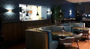 Hotel Grandcafe De Doelen - Image 2