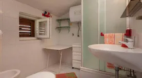Cosy studio-apartment near the sea - Image 2