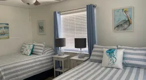 Beach Style lake view home with boat parking & minutes to the best beaches! - Image 4