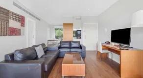 Stunning resort apartment in San Remo - Image 2