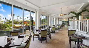 Pristine Hotel Room at Popular Resort - Image 4