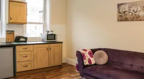 St Hilda's Corner House - Image 4